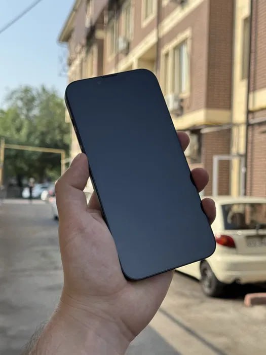iPhone 14 Plus